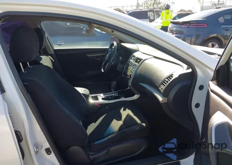 2014 Nissan Altima 2.5 S z USA, uszkodzony, nr VIN 1N4AL3APXEC152792